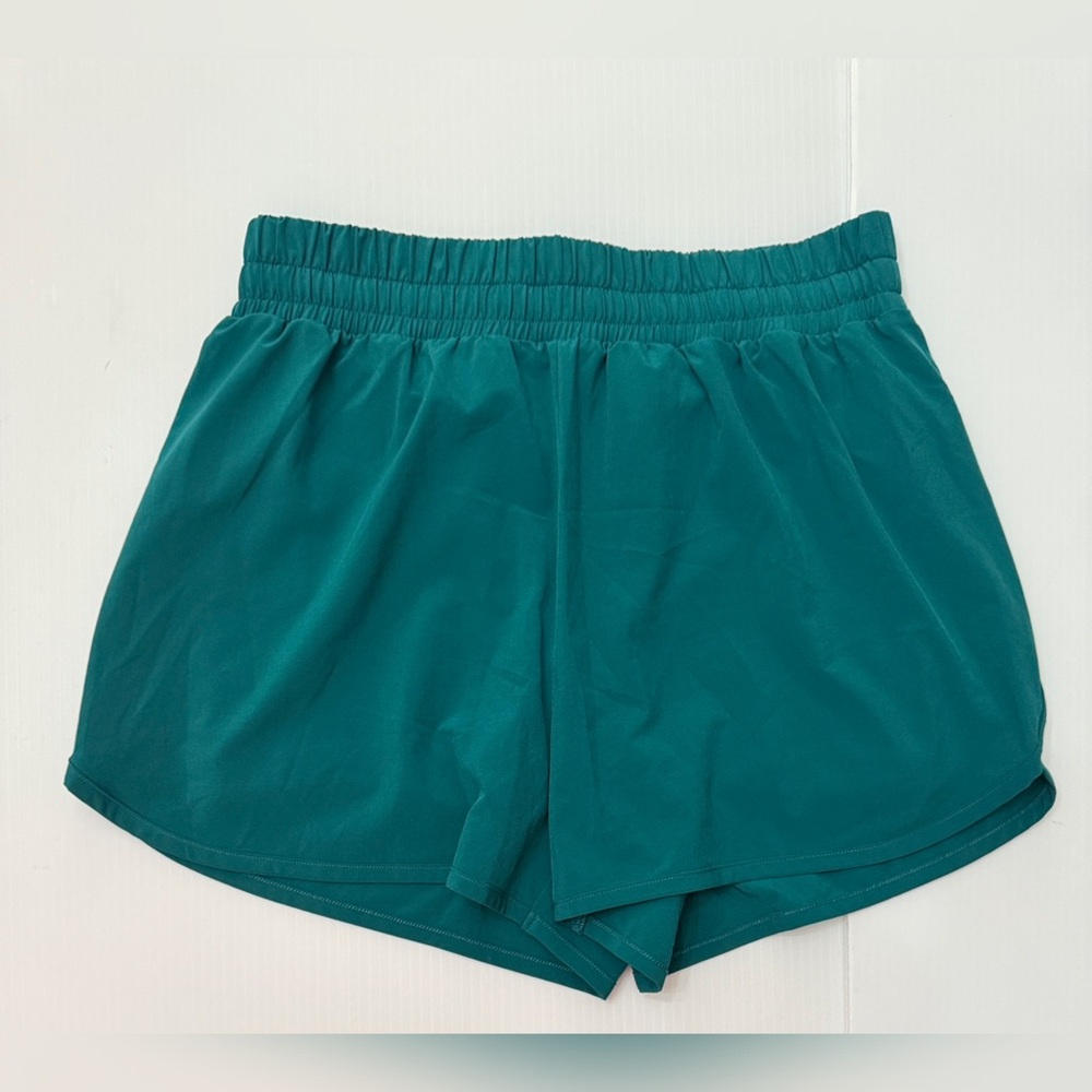 Beyond Yoga In Stride Lined Shorts - Lunar Teal - XS